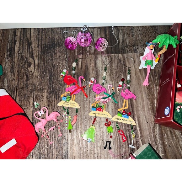 Kitschy flamingo Christmas holiday decor ornaments bundle lot - Picture 5 of 8